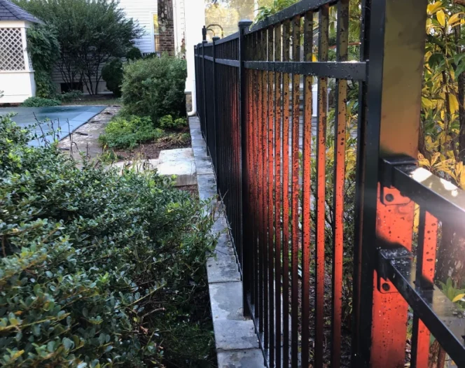 Aluminum fences 54